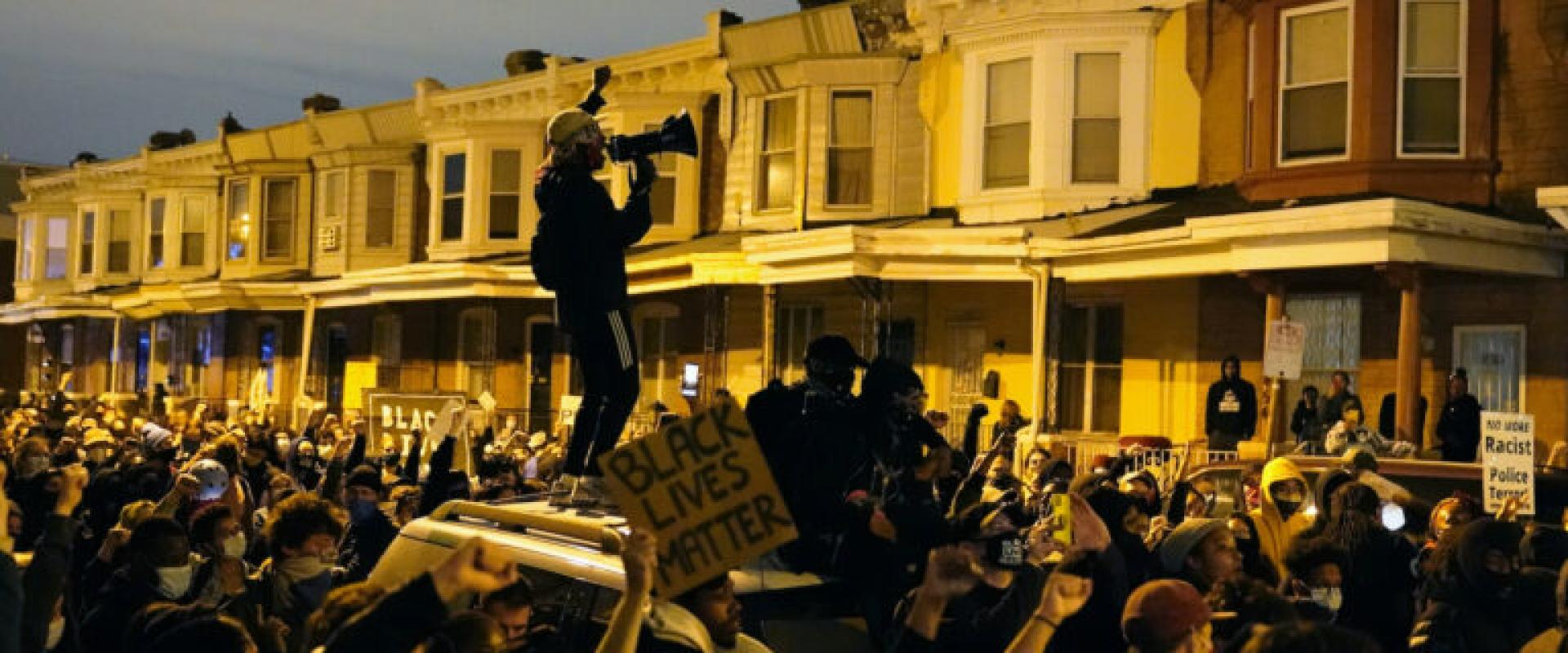 AP_walter_wallace_jr_shooting_protest