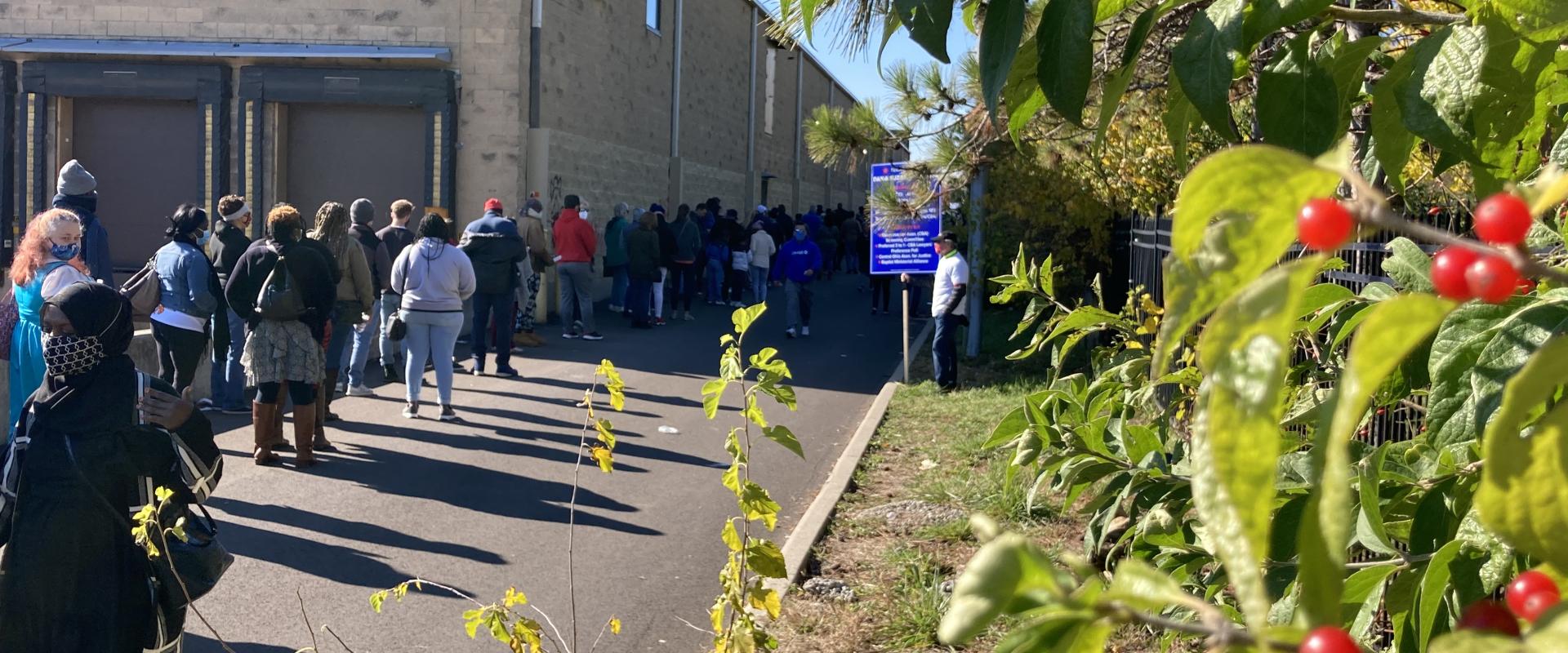 أحد مراكز الاقتراع