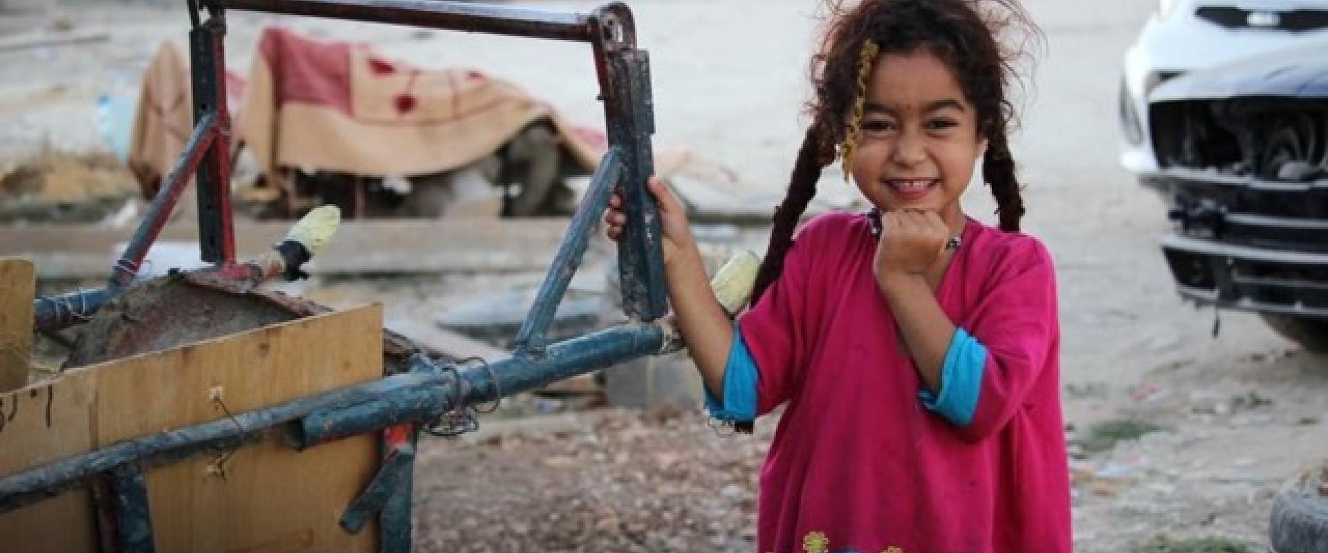 ألوان ملابس التركمان دائما زاهية