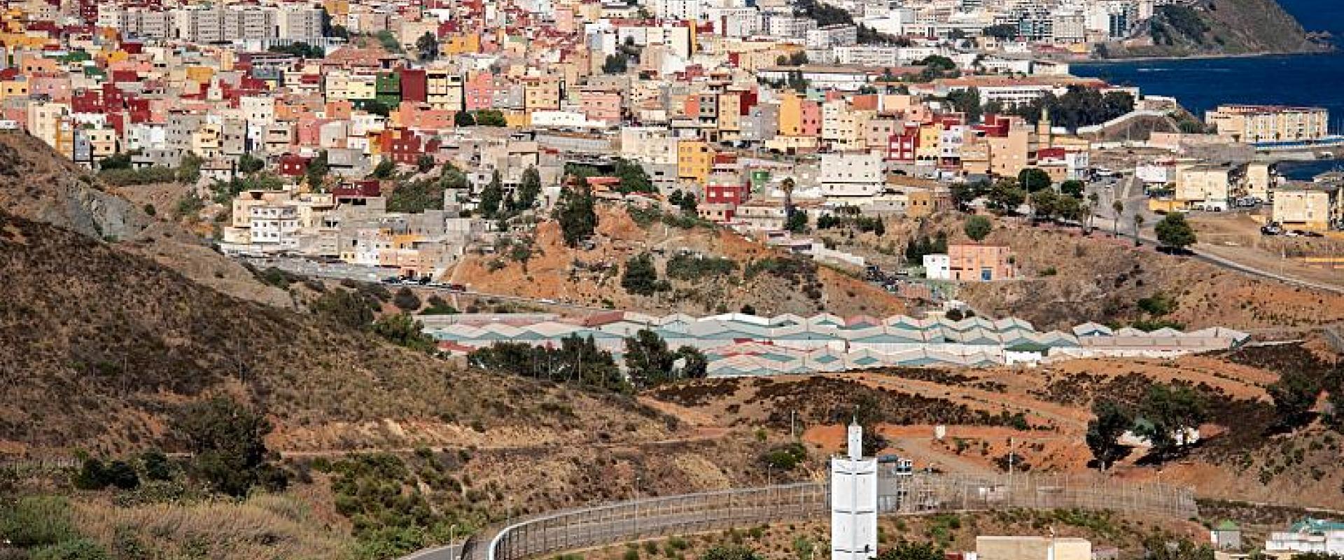 جيب سبتة الإسباني الواقع في شمال إفريقيا والذي يقع قبالة مضيق جبل طارق.أ ف ب