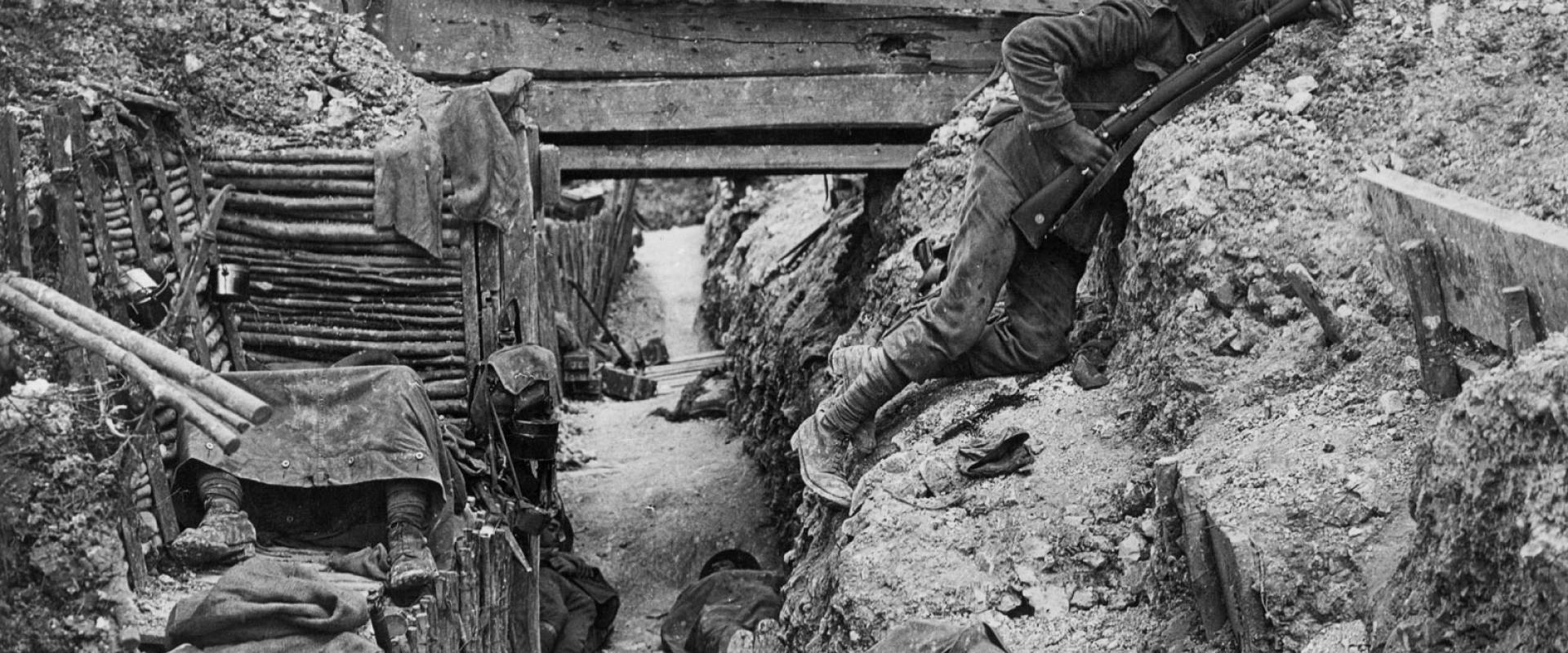 صورة من الحرب العالمية الأولى نقلا عن مجموعة بريتانيكا ، Britannica 