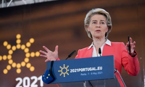 رئيسة المفوضية الأوروبية Ursula von der Leyen رئيسة المفوضية الأوروبية Ursula von der Leyen