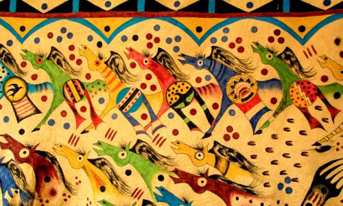 هذه اللوحة من جلد الغزلان لخيول منمنمة رسمها فنان من سكان لاكوتا (سيوكس) من ساوث داكوتا. (© Danita Delimont/Alamy) الصورة نقلا عن شير أمريكا هذه اللوحة من جلد الغزلان لخيول منمنمة رسمها فنان من سكان لاكوتا (سيوكس) من ساوث داكوتا. (© Danita Delimont/Alamy) الصورة نقلا عن شير أمريكا